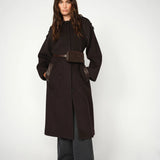 Elin vyölaukku, Chocolate Torte