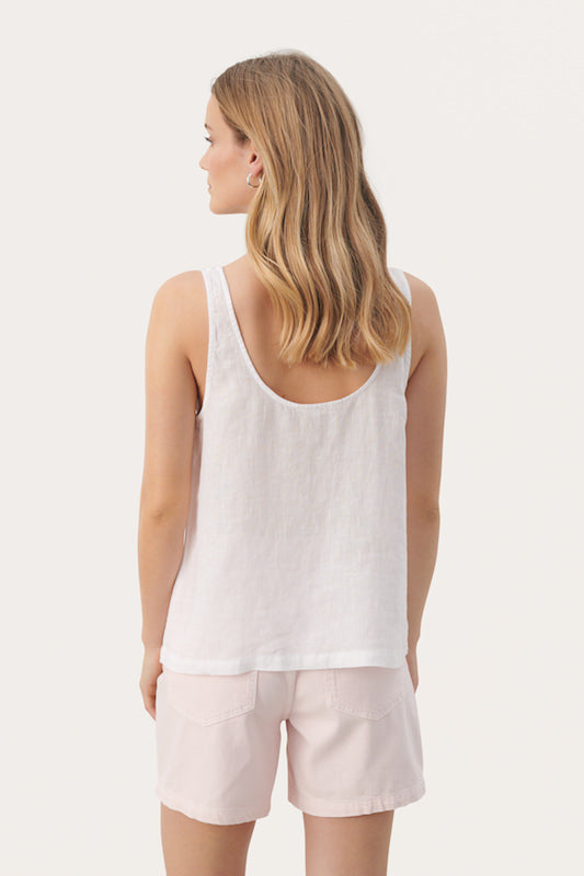 Part Two – Genellie toppi, bright white