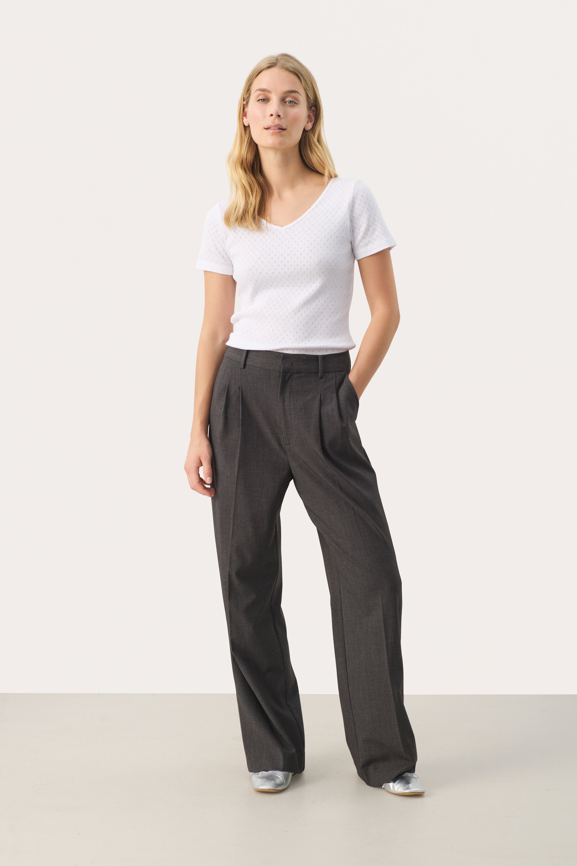 Part Two - June t-paita, bright white