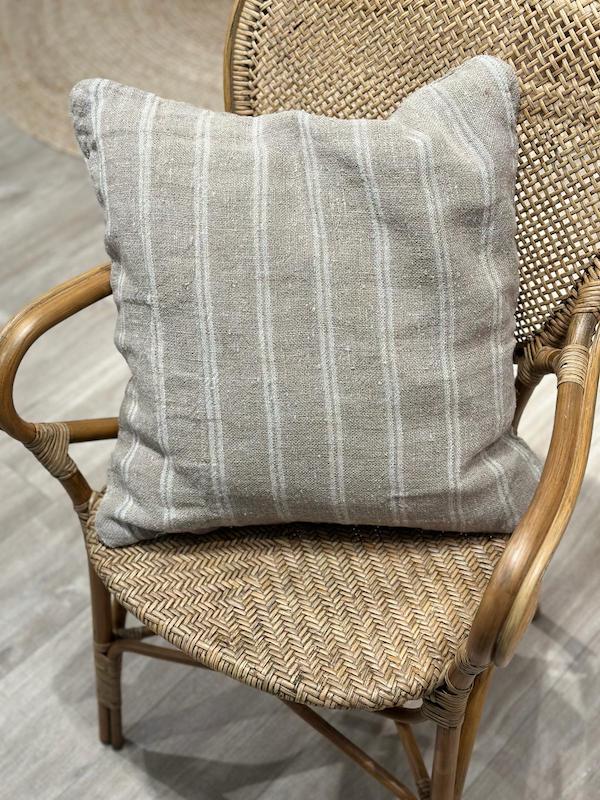 Olsson & Jensen - Manhattan tyynynpäällinen 50x50, nat/vaalea