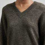 Brook neule v-neck, chocolate chip