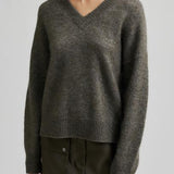 Brook neule v-neck, chocolate chip
