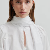 Calico pusero, White