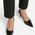 Flattered Roberta mustat korkkarit