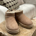 UGG - Classic ultra mini, sand