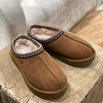 UGG - Tasman slipper, kastanja