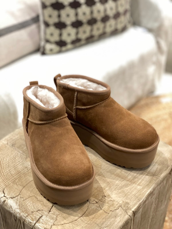 UGG - Classic ultra mini platform, chestnut