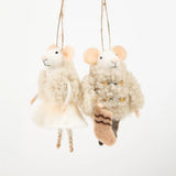 Jouluhiiret lahjasukan kanssa