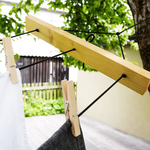 Pesuliisu - pyykkinaru mustalla narulla