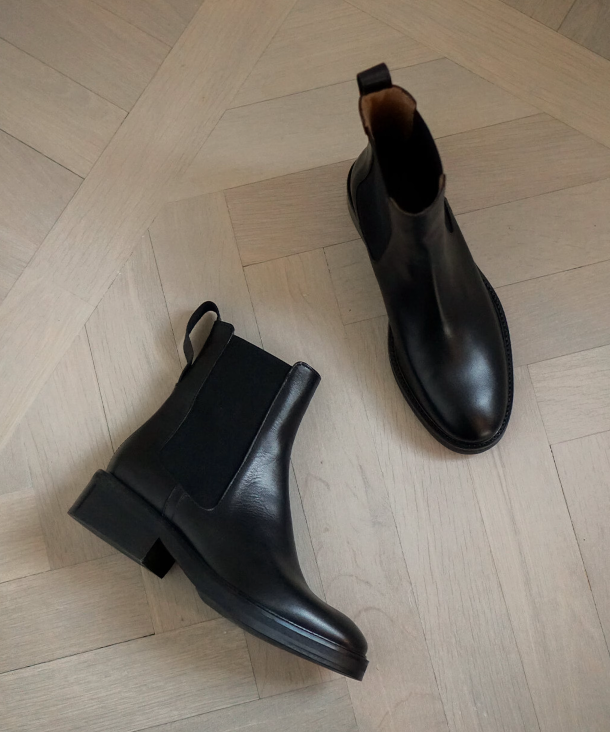 Flattered - Franca nilkkurit nahkaa, musta