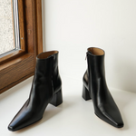 Flattered - Riley nilkkurit nahkaa, musta