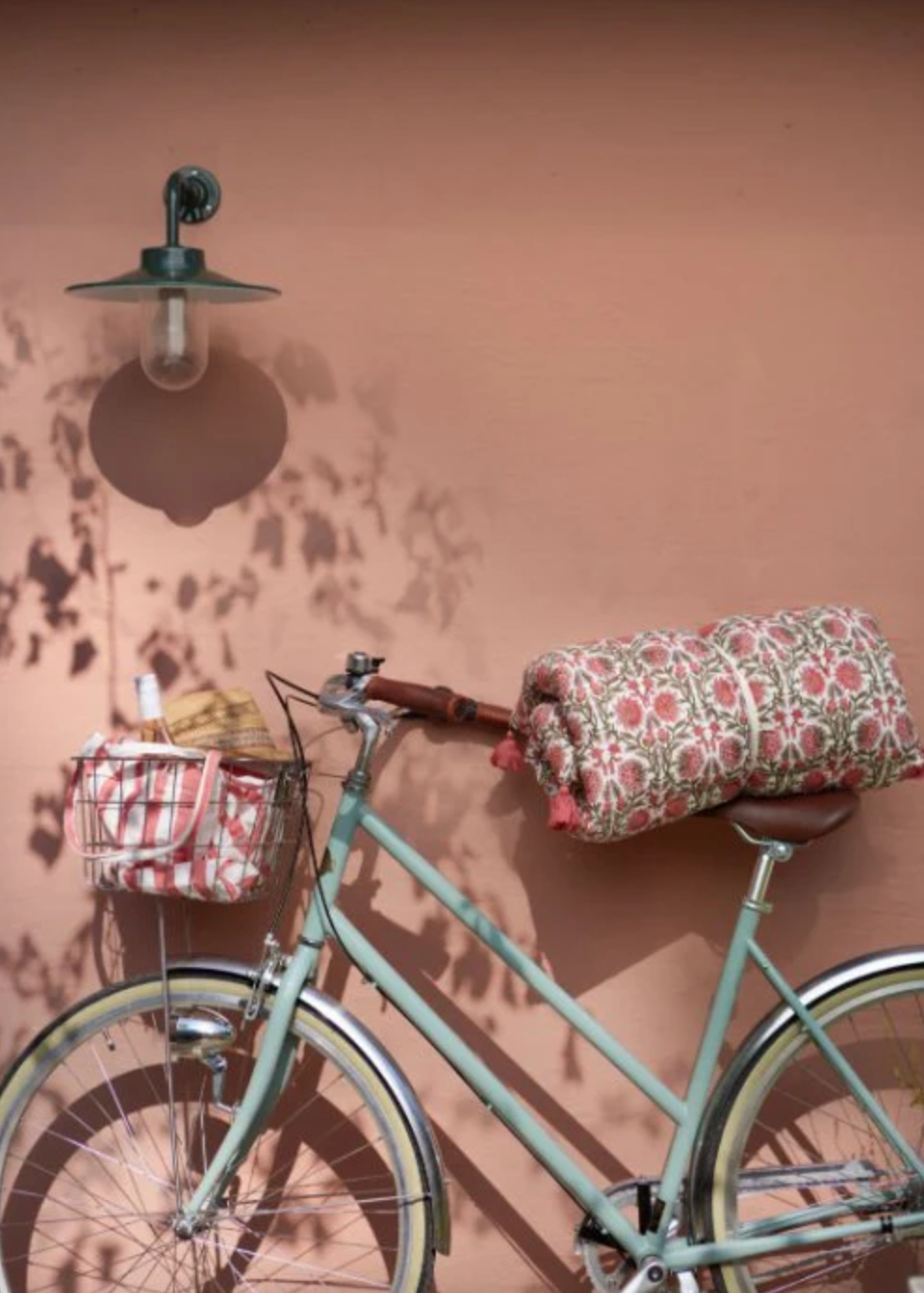 Bungalow - Rimini Coral Weekend Bag, 50x45cm