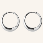 Pernille Corydon - Large Globe Huggies, hopea