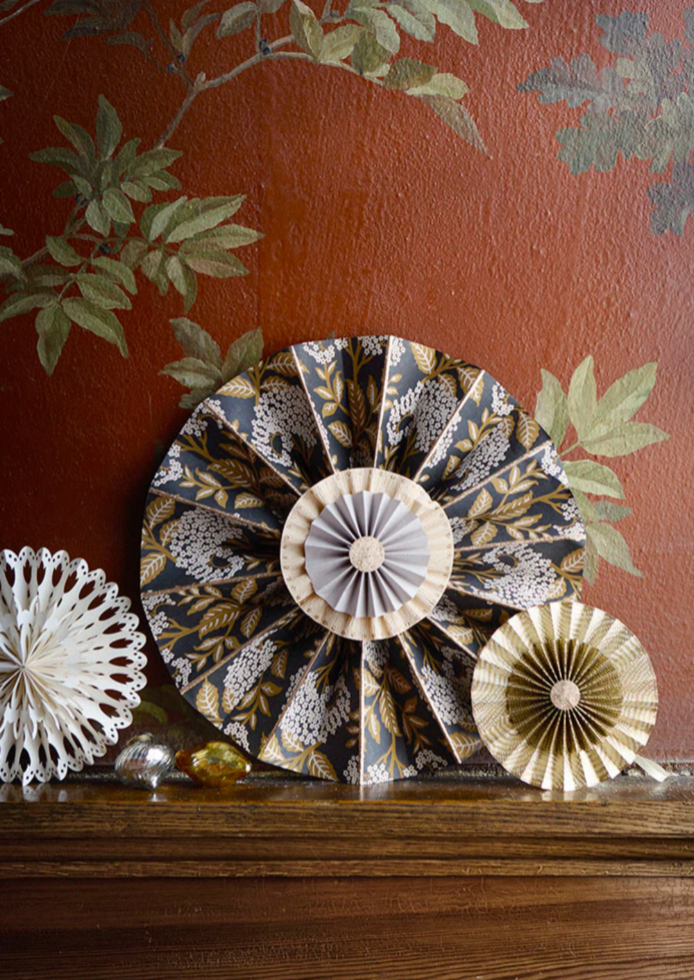 Paperirosetti Elderflower 40cm, walnut