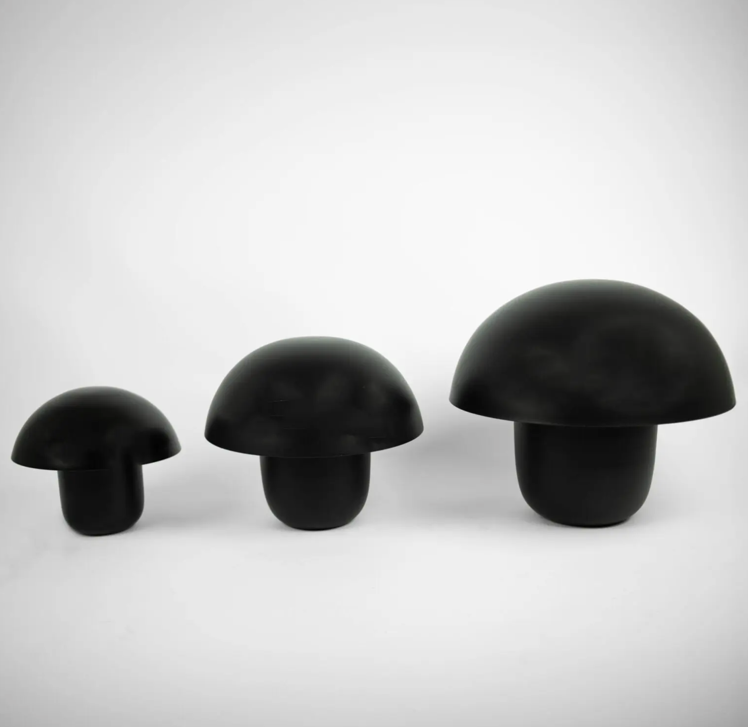 Carl-Johan pöytävalaisin, black