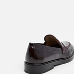 Flattered - Sara nahkaloaferit, patent burgundi