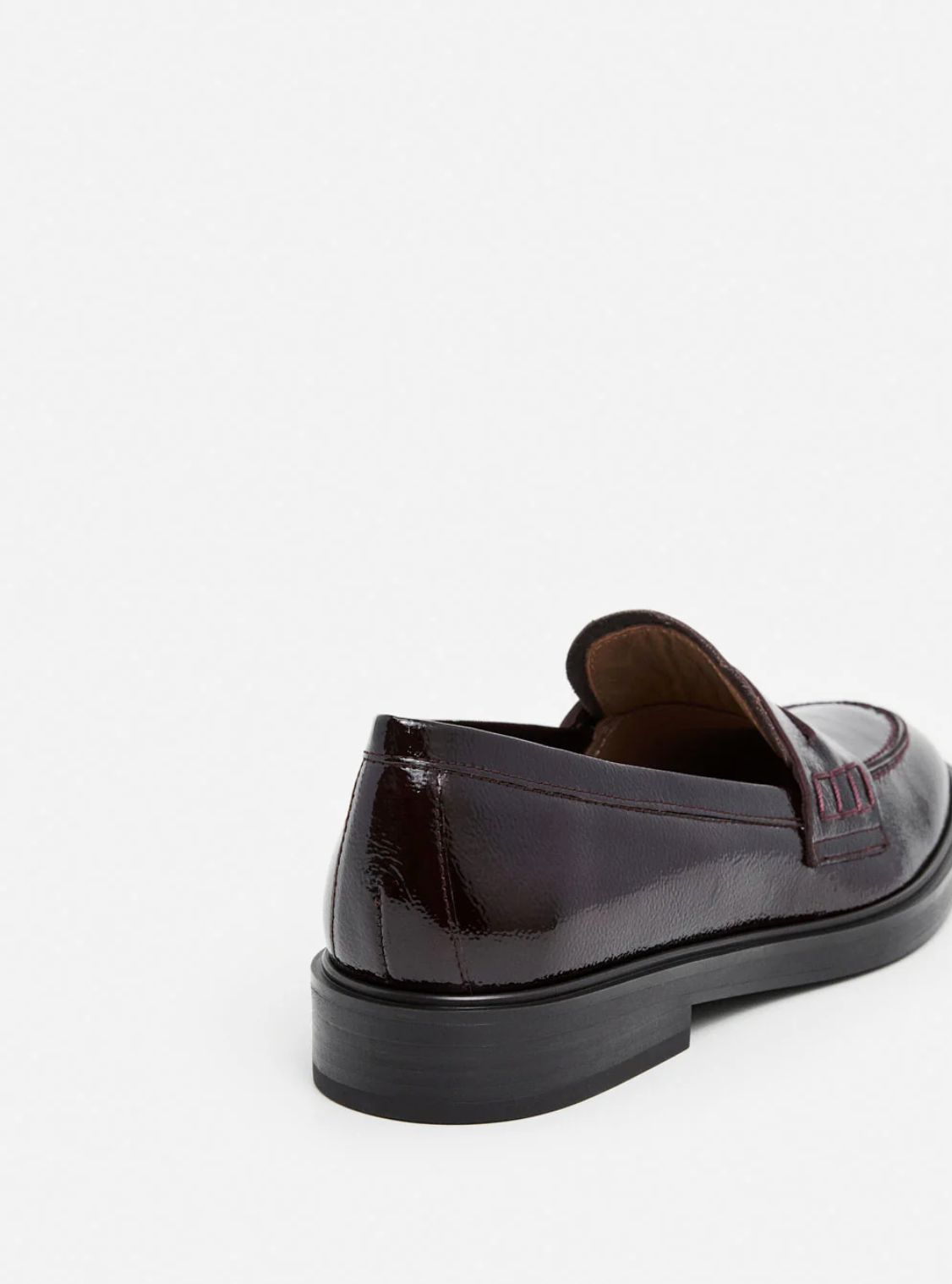 Flattered - Sara nahkaloaferit, patent burgundi