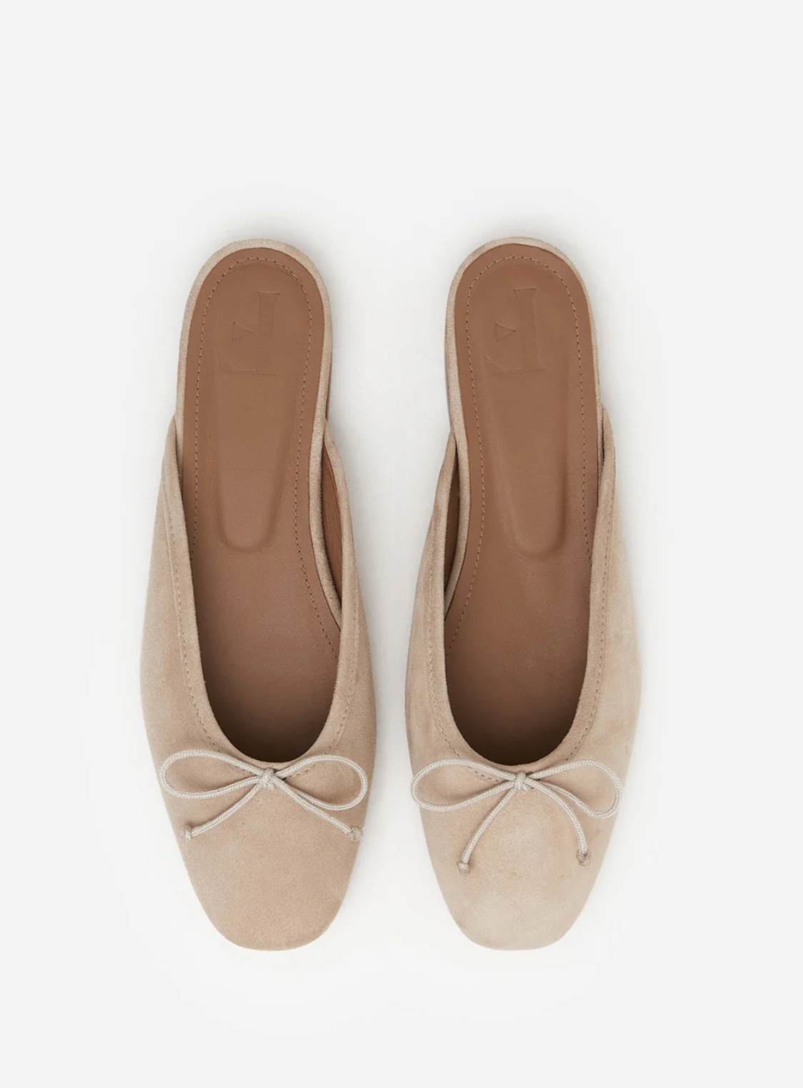 Malva pistokkaat, suede beige