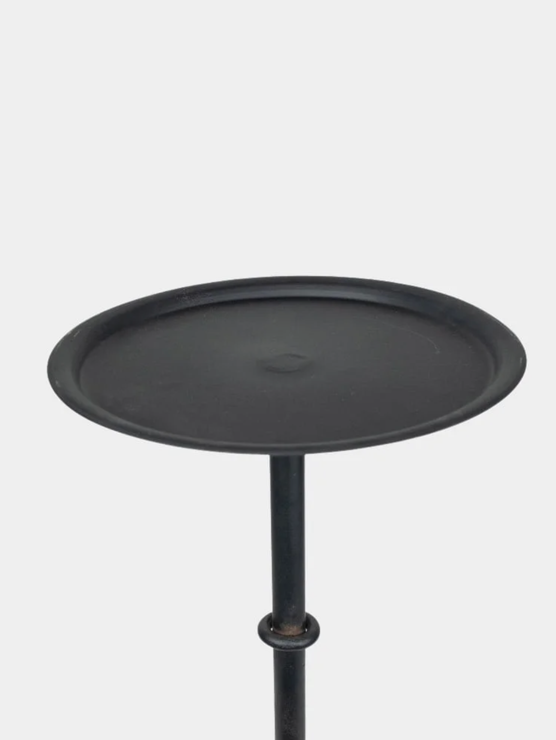 Ina sivupöytä black