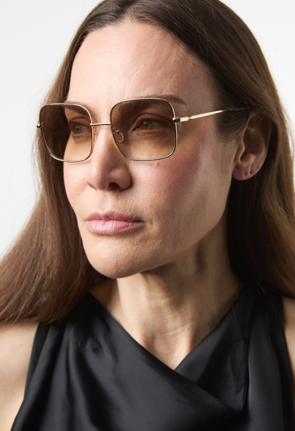 Wilma gold tinted lukulasit