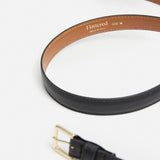 Barbara nahkavyö, Black