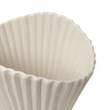 Ferm Living - Fountain vaasi, off-white