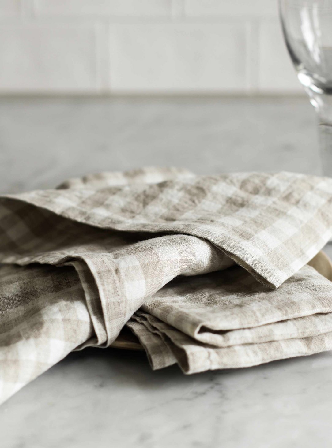 Tell Me More pellavaservetti, ruutu