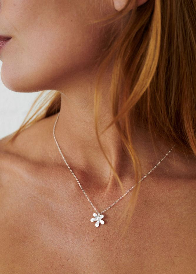 Pernille Corydon - Wild Poppy kaulakoru, hopea