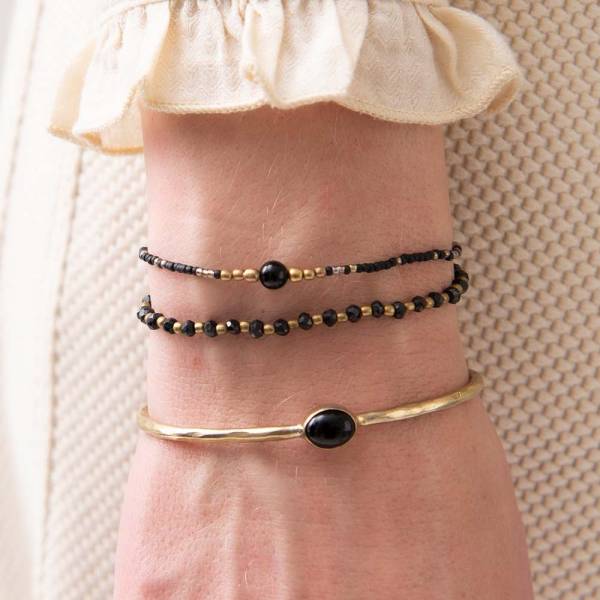 A Beautiful Story - Iris rannekoru Black Onyx, gold
