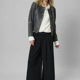 Hace Vitta housut, Black