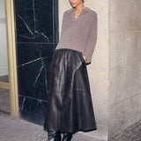 Deena nahkahame, Black