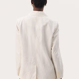 Nikoleta bleiseri, Whitecap Gray Stripe