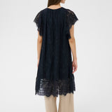 Amena mekko, After Midnight