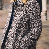 Suzy villakangastakki, Leopard