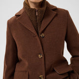 Samia kauluri, Downtown Brown