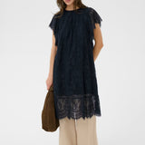 Amena mekko, After Midnight