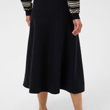Vikesa hame, Black