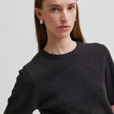 Leara lyhythihainen neule, Black Sand