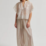 Shades pusero, Plaza Taupe