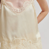 Wilina pitsitoppi, Alabaster Gleam
