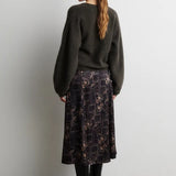 Paisley hame, Black