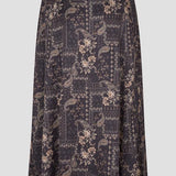 Paisley hame, Black