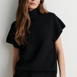 Ettas villaliivi, Black