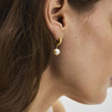Pearl Blossom korvakorut, Gold