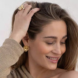 Daisy earring, Gold
