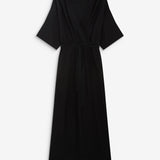 Amelia maximekko, Black