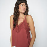 Riela Annie toppi, Cowhide