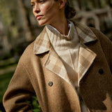 Lucca June villakangastakki, Downtown Brown