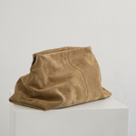 Flattered - Clay Clutch mokkanahkaa, sand