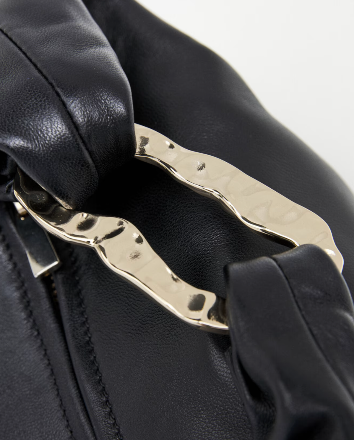 Flattered Amanda shoulder bag leather, black